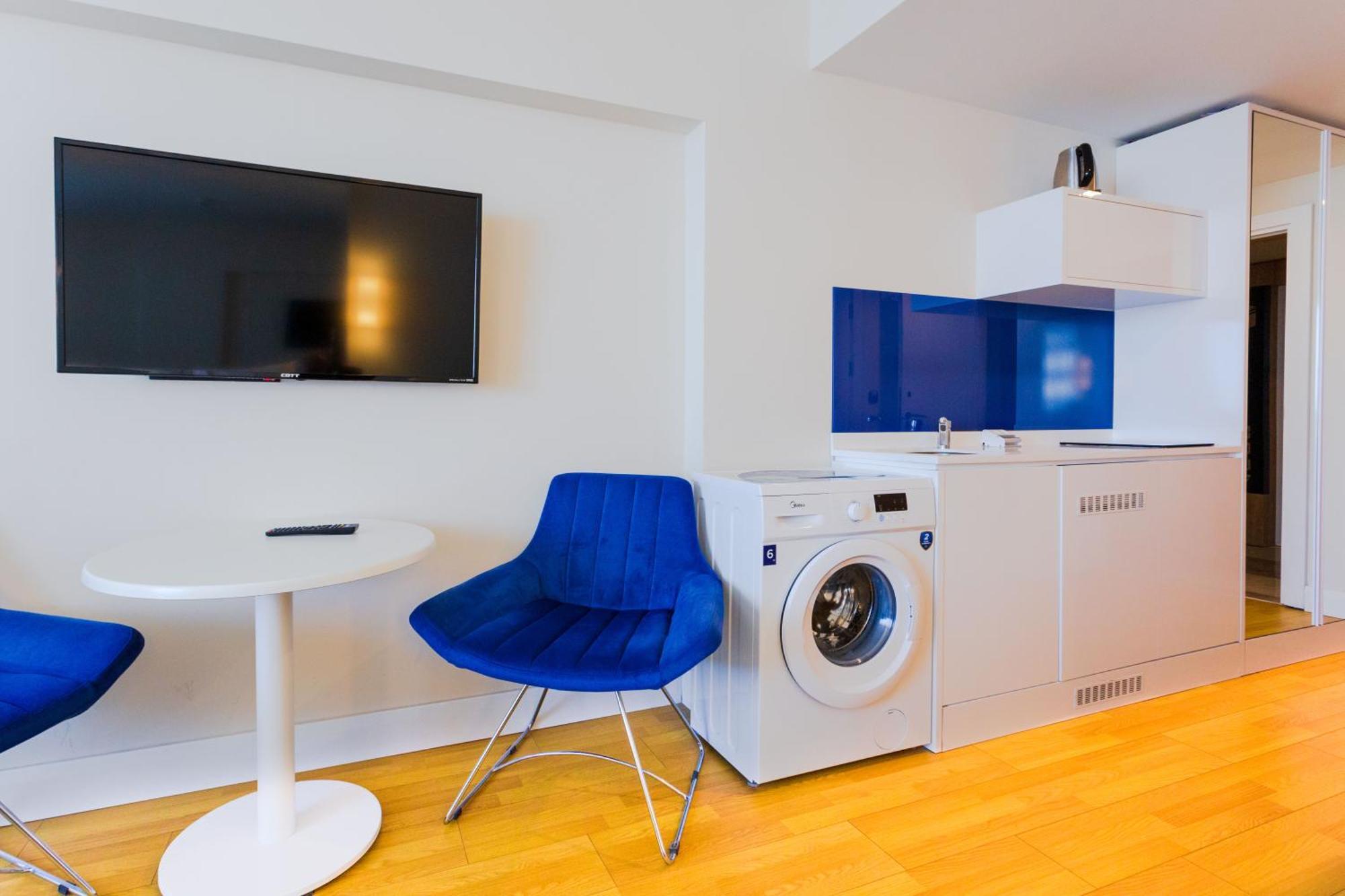 Best Location Apartments In 巴统 客房 照片